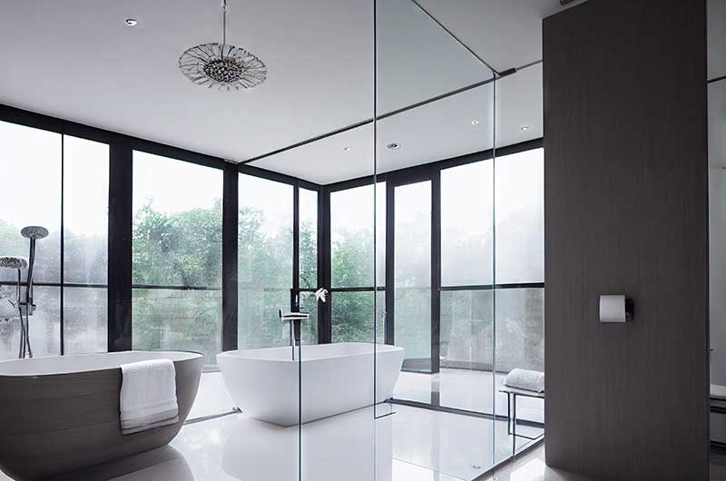 FRAMELESS GLASS